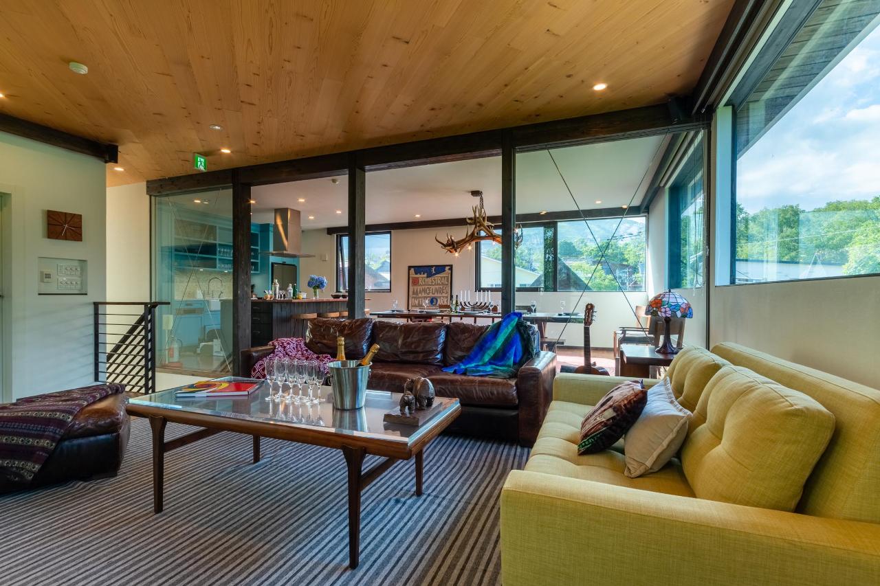 4 Bedroom